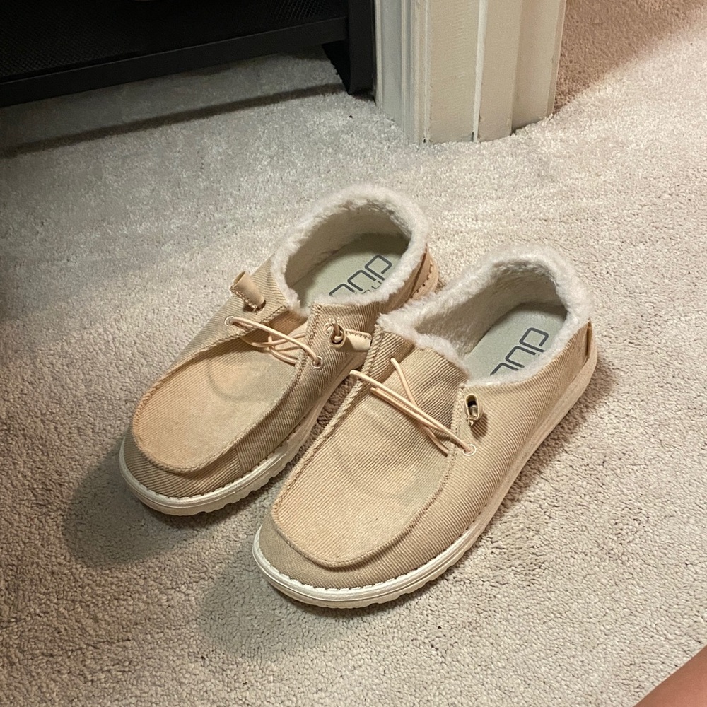 Hey Dude Women's Shoes